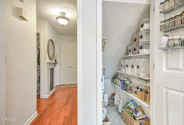 3700 Deepwood Drive, Johnson City, TN 37601
