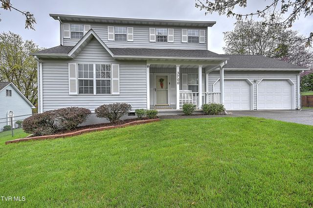 3700 Deepwood Drive, Johnson City, TN 37601