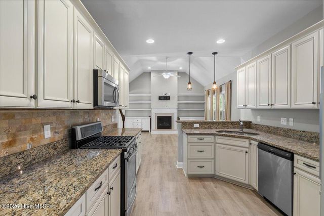 135 Wayland Street, Southern Pines, NC 28387