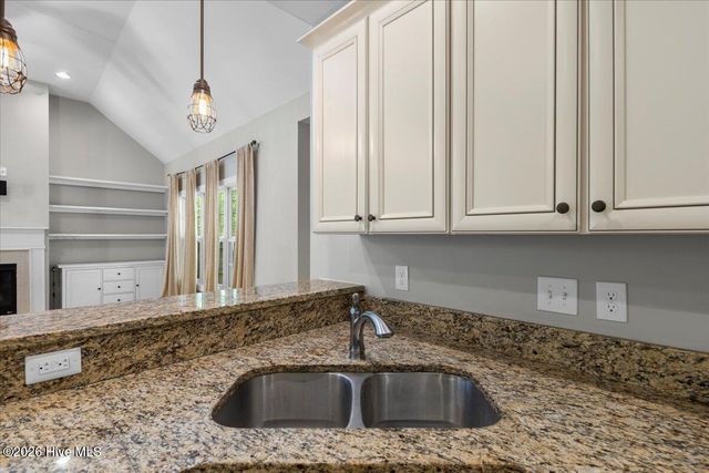 135 Wayland Street, Southern Pines, NC 28387