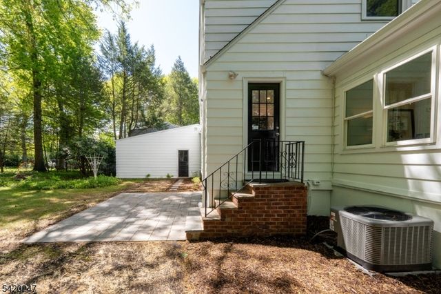 22 Harriet Dr, Hanover Twp., NJ 07981