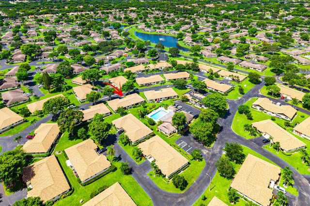 4762 Greentree Drive A, Boynton Beach, FL 33436
