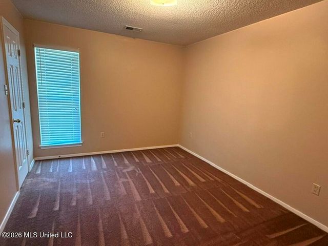 6521 E Farley Drive, Olive Branch, MS 38654