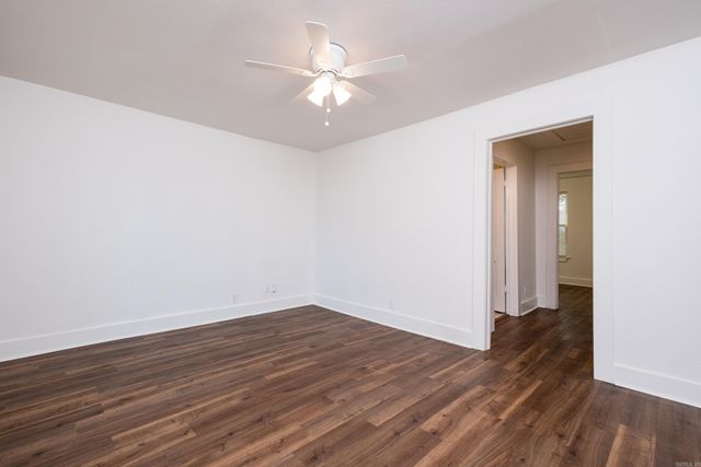 2515 W 6th Street, Little Rock, AR 72205