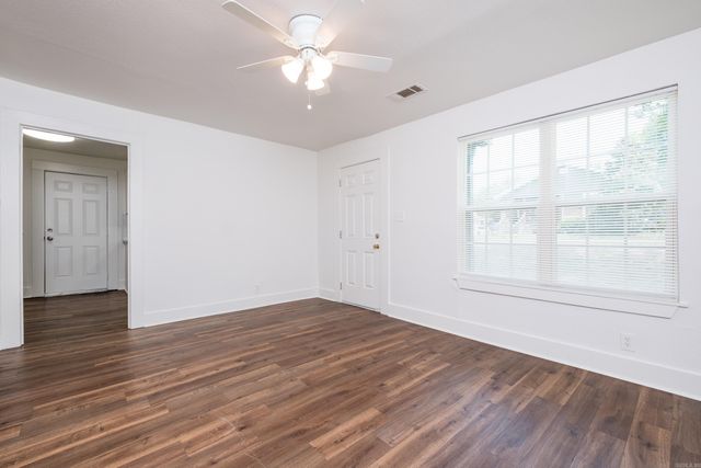 2515 W 6th Street, Little Rock, AR 72205