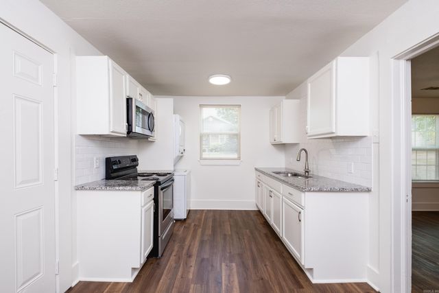 2515 W 6th Street, Little Rock, AR 72205