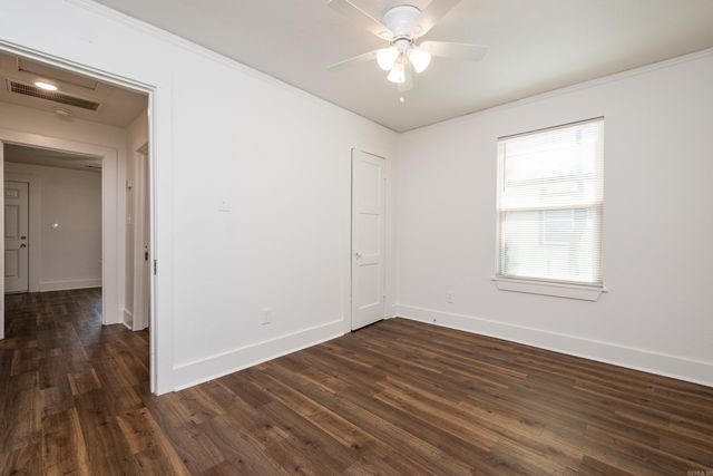 2515 W 6th Street, Little Rock, AR 72205