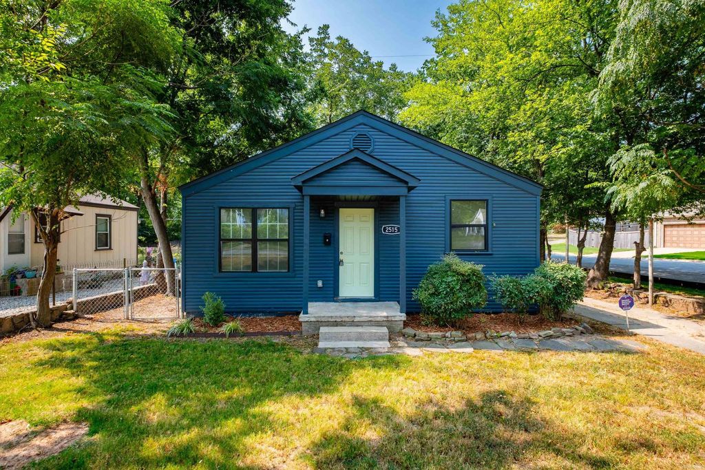 2515 W 6th Street, Little Rock, AR 72205