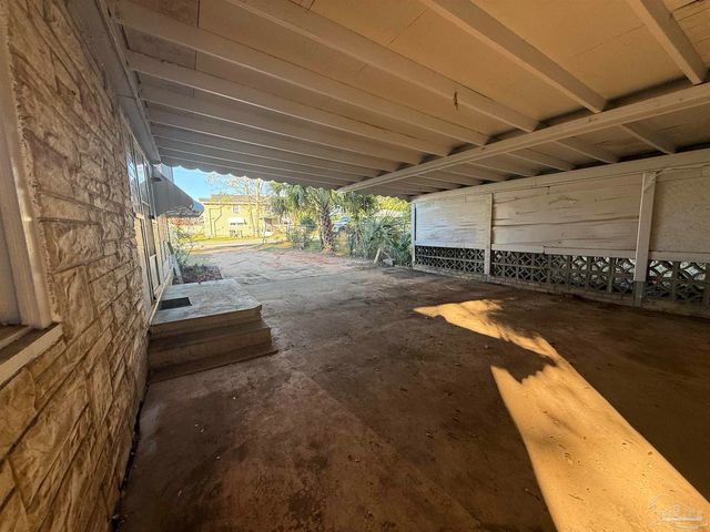 2609 W Jackson St, Pensacola, FL 32505