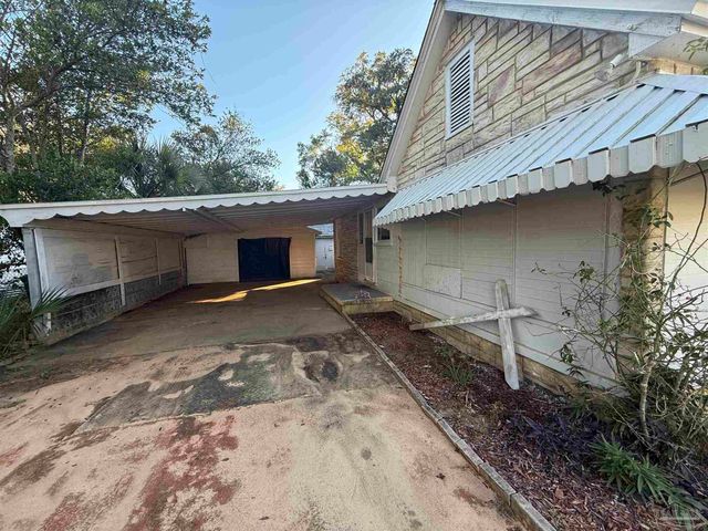 2609 W Jackson St, Pensacola, FL 32505