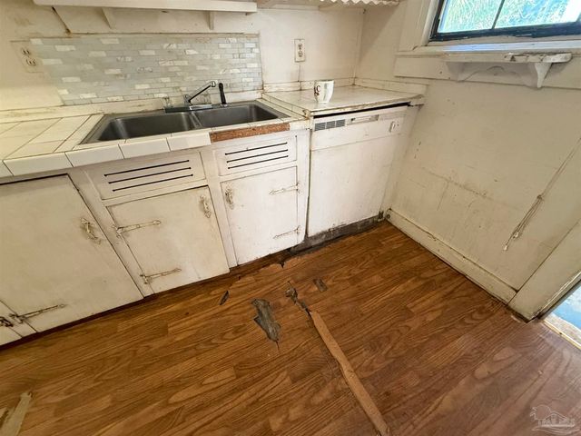 2609 W Jackson St, Pensacola, FL 32505