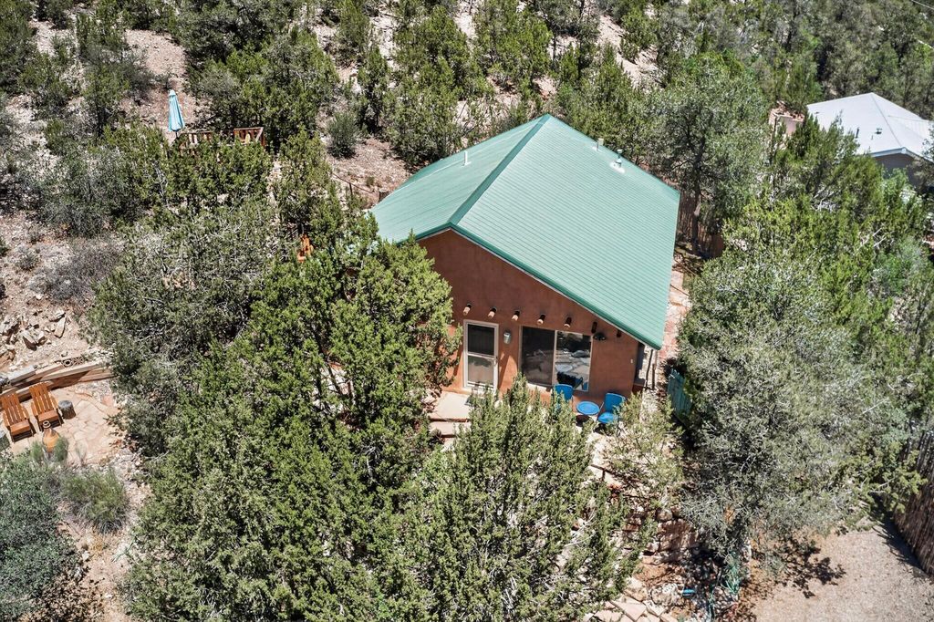 Image 2 of property listing at 21 Ojitos Place, Jemez Springs, NM 87025
