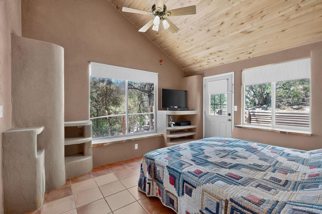 Image 27 of property listing at 21 Ojitos Place, Jemez Springs, NM 87025