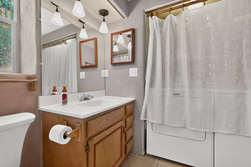 Image 30 of property listing at 21 Ojitos Place, Jemez Springs, NM 87025