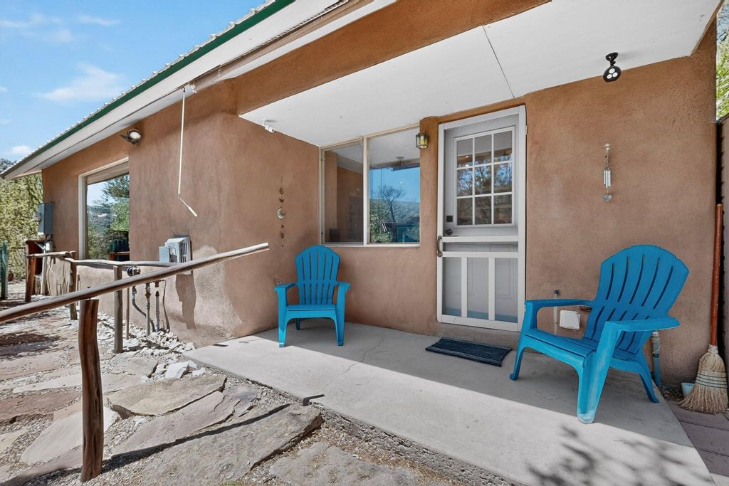 Image 41 of property listing at 21 Ojitos Place, Jemez Springs, NM 87025