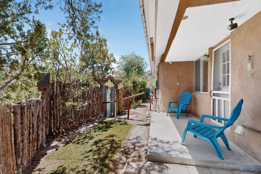 Image 43 of property listing at 21 Ojitos Place, Jemez Springs, NM 87025
