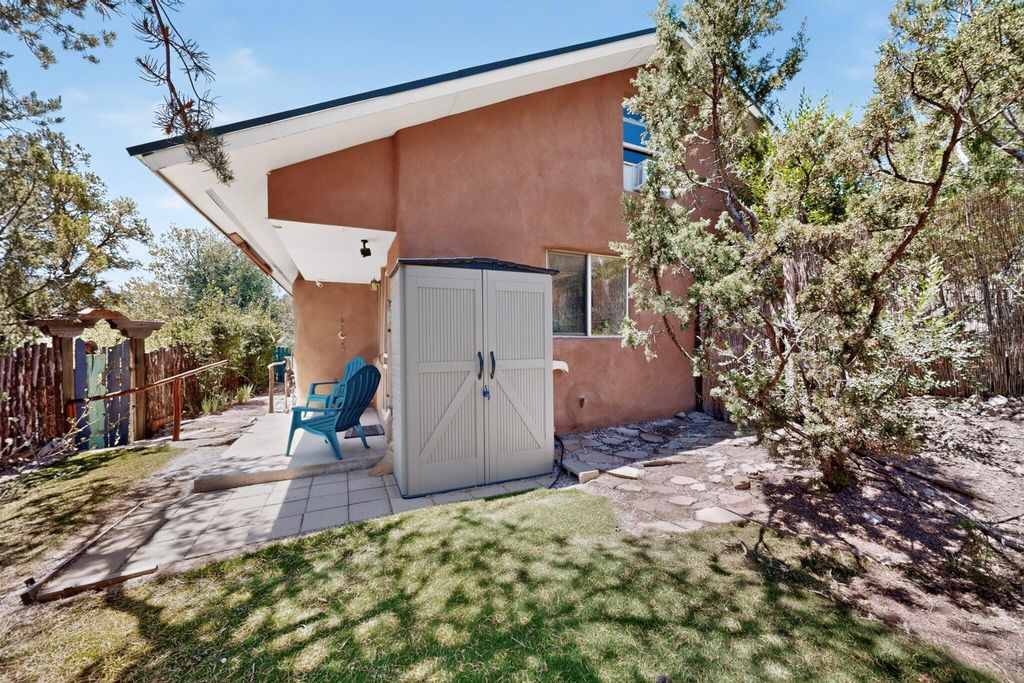 Image 44 of property listing at 21 Ojitos Place, Jemez Springs, NM 87025