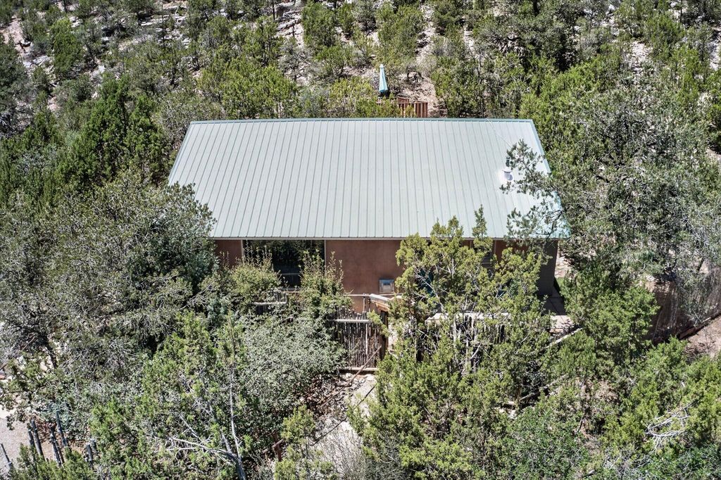 Image 50 of property listing at 21 Ojitos Place, Jemez Springs, NM 87025