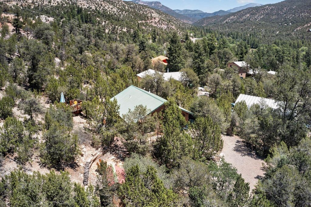 Image 57 of property listing at 21 Ojitos Place, Jemez Springs, NM 87025