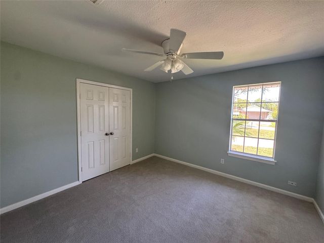 5002 Louise Street, Seabrook, TX 77586