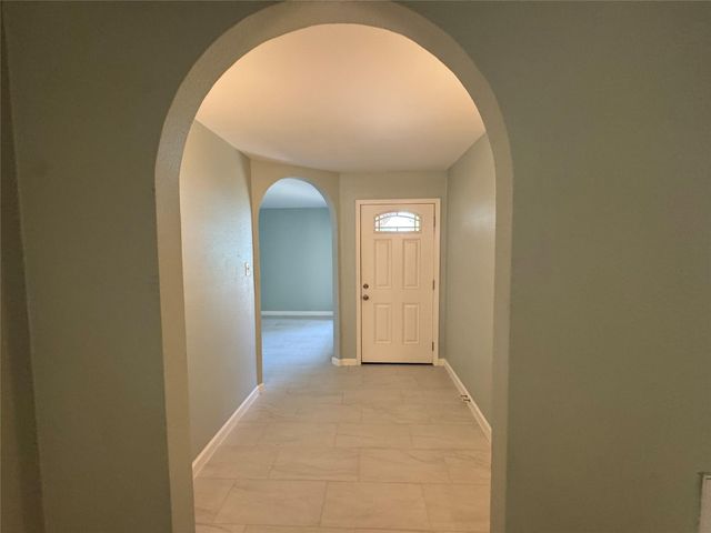 5002 Louise Street, Seabrook, TX 77586