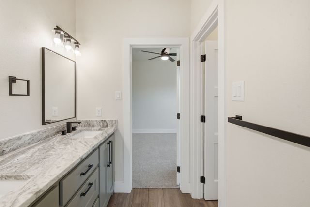 1613 Franklin Street, Weatherford, TX 76086