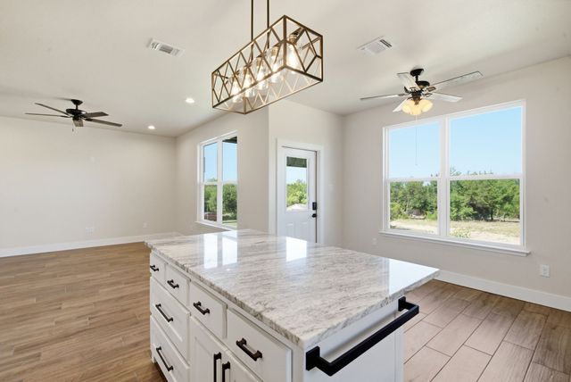 1613 Franklin Street, Weatherford, TX 76086