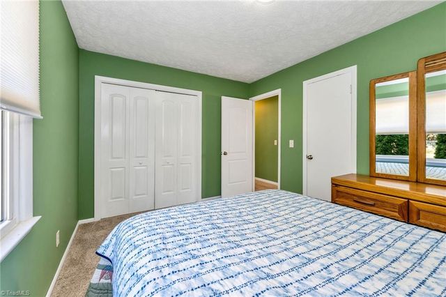 166 Lynnewood Drive, Mount Airy, NC 27030