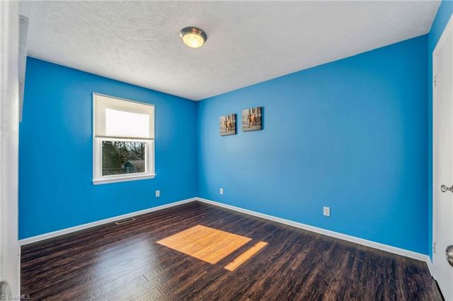 166 Lynnewood Drive, Mount Airy, NC 27030