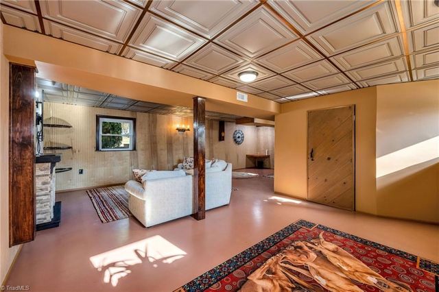 166 Lynnewood Drive, Mount Airy, NC 27030