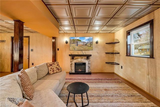 166 Lynnewood Drive, Mount Airy, NC 27030