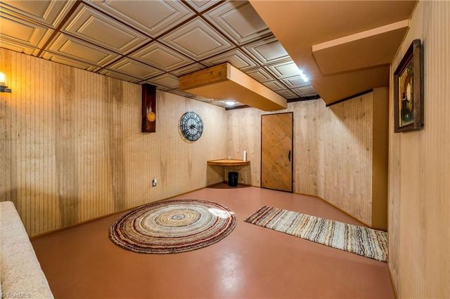 166 Lynnewood Drive, Mount Airy, NC 27030