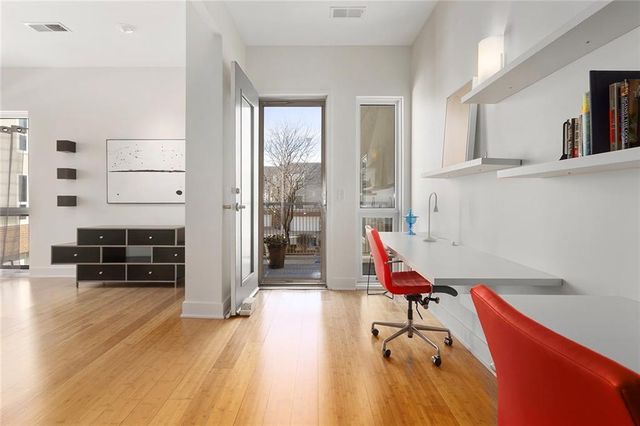 1603 Summit Street, Kansas City, MO 64108