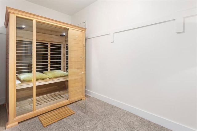 1603 Summit Street, Kansas City, MO 64108