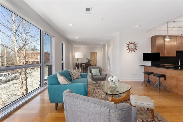 1603 Summit Street, Kansas City, MO 64108