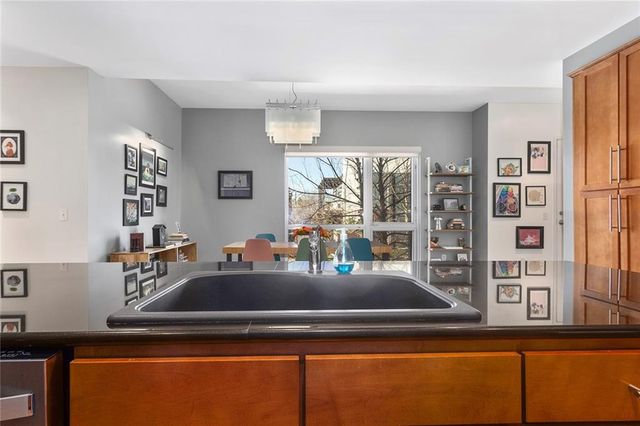 1603 Summit Street, Kansas City, MO 64108