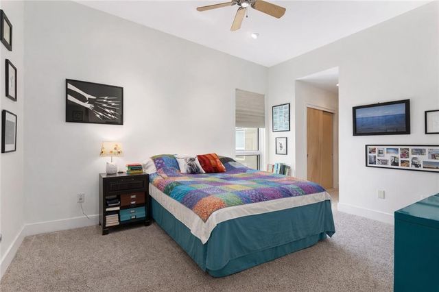 1603 Summit Street, Kansas City, MO 64108