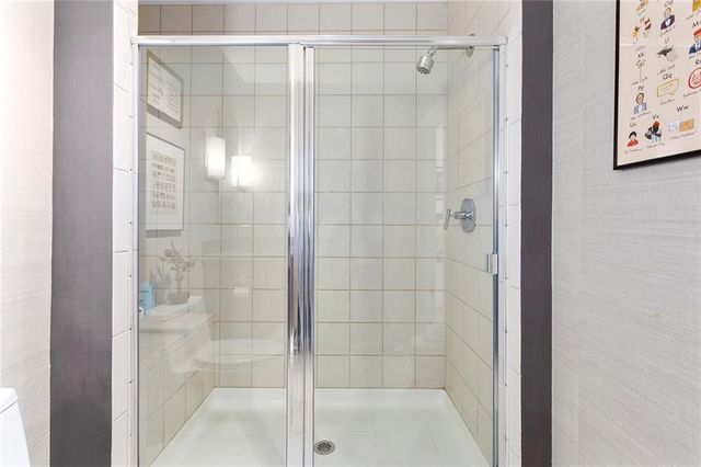 1603 Summit Street, Kansas City, MO 64108