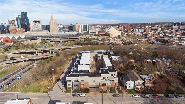 1603 Summit Street, Kansas City, MO 64108