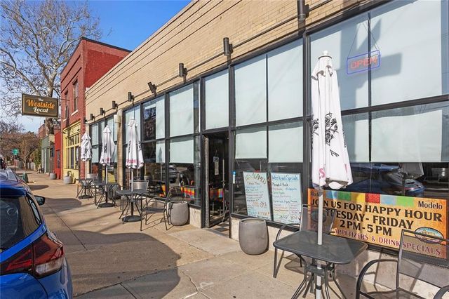 1603 Summit Street, Kansas City, MO 64108