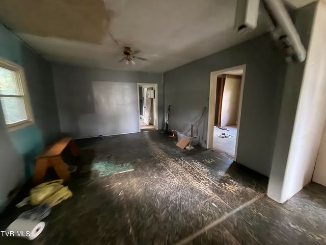 1315 East Myrtle Avenue, Johnson City, TN 37601