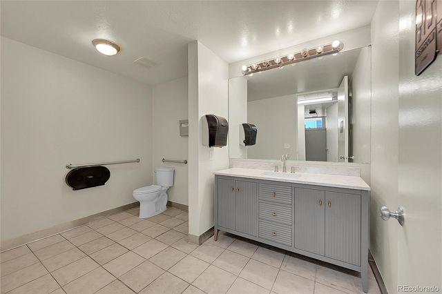 4411 E Kentucky Avenue, Glendale, CO 80246