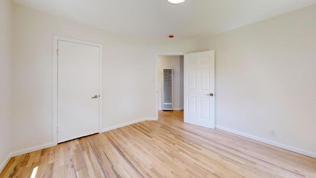 1112 Bay Road, East Palo Alto, CA 94303