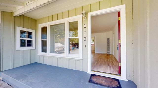 1112 Bay Road, East Palo Alto, CA 94303