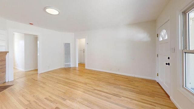 1112 Bay Road, East Palo Alto, CA 94303