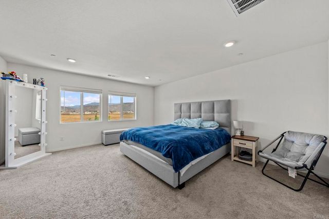 1879 Saddle Ranch Trail, San Jacinto, CA 92582