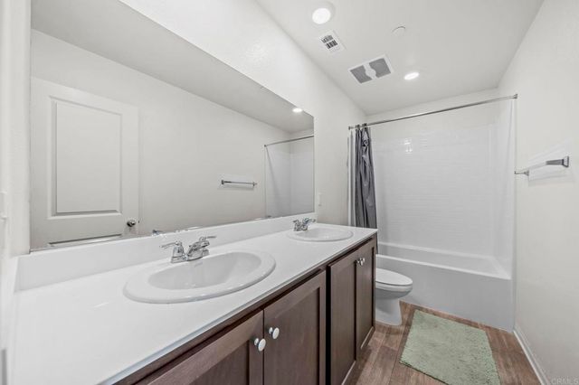 1879 Saddle Ranch Trail, San Jacinto, CA 92582