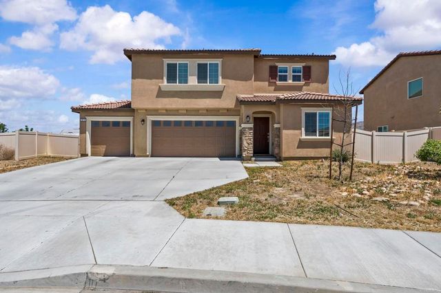 1879 Saddle Ranch Trail, San Jacinto, CA 92582