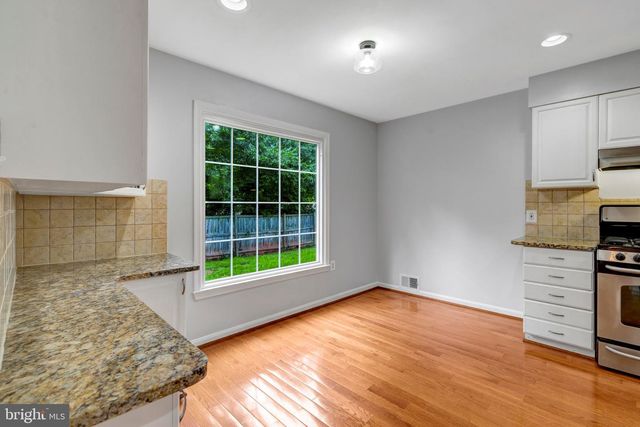 8603 JACKSON AVE, Manassas, VA 20110