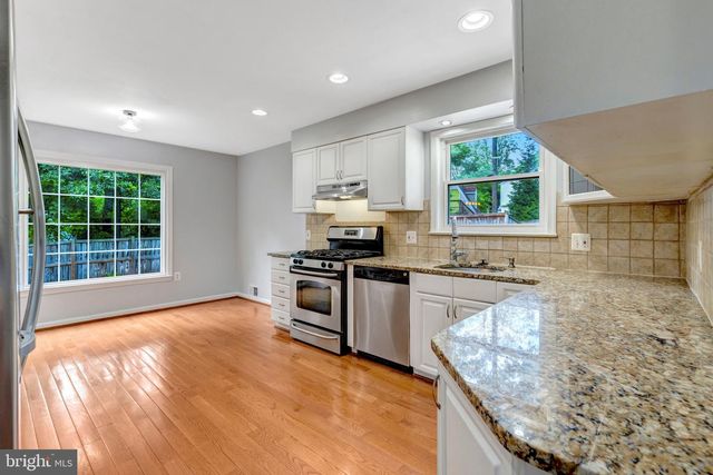 8603 JACKSON AVE, Manassas, VA 20110